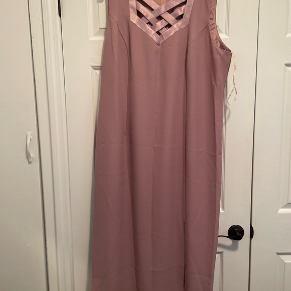 Plus Size Women’s Dress and Jacket Set - Picture 8 of 15